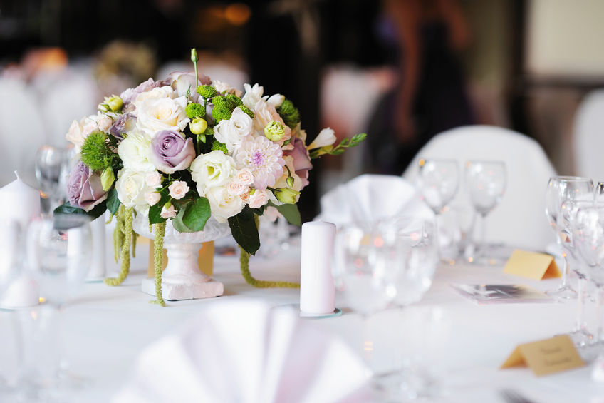 Wedding Floral Centerpiece Trends